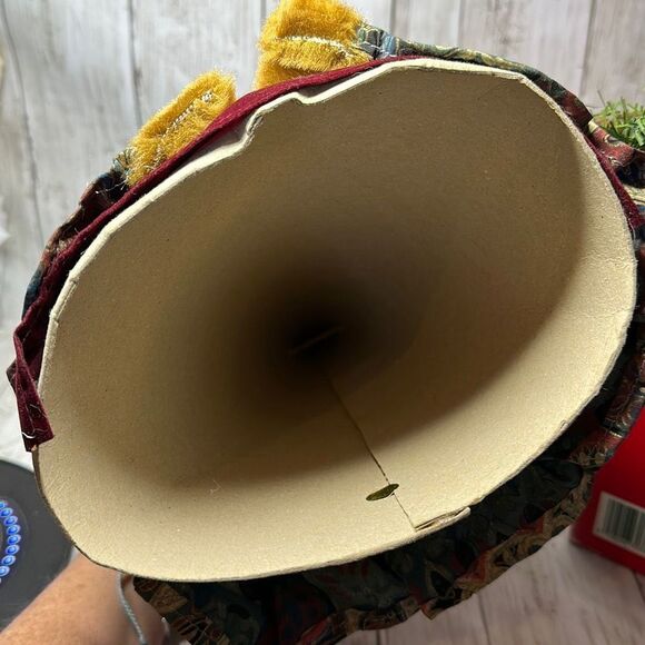 Christmas Collection 16” Old World Santa Tree Top or Table Decoration - Picture 8 of 9